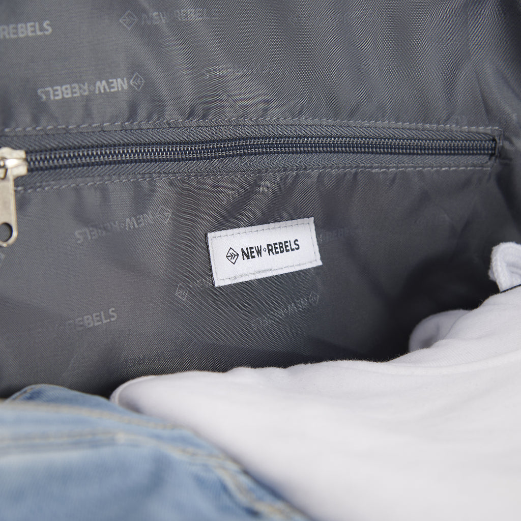 Mart Weston Duffel Trolley 58L Waterafstotend
