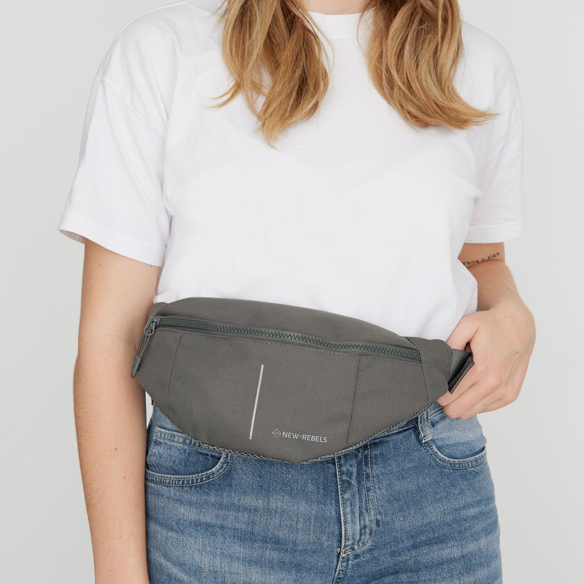 Valor Brooklyn 900D PU Polyester Waterafstotende Heuptas Fannypack Crossbodytas Festival en Reistas 3L