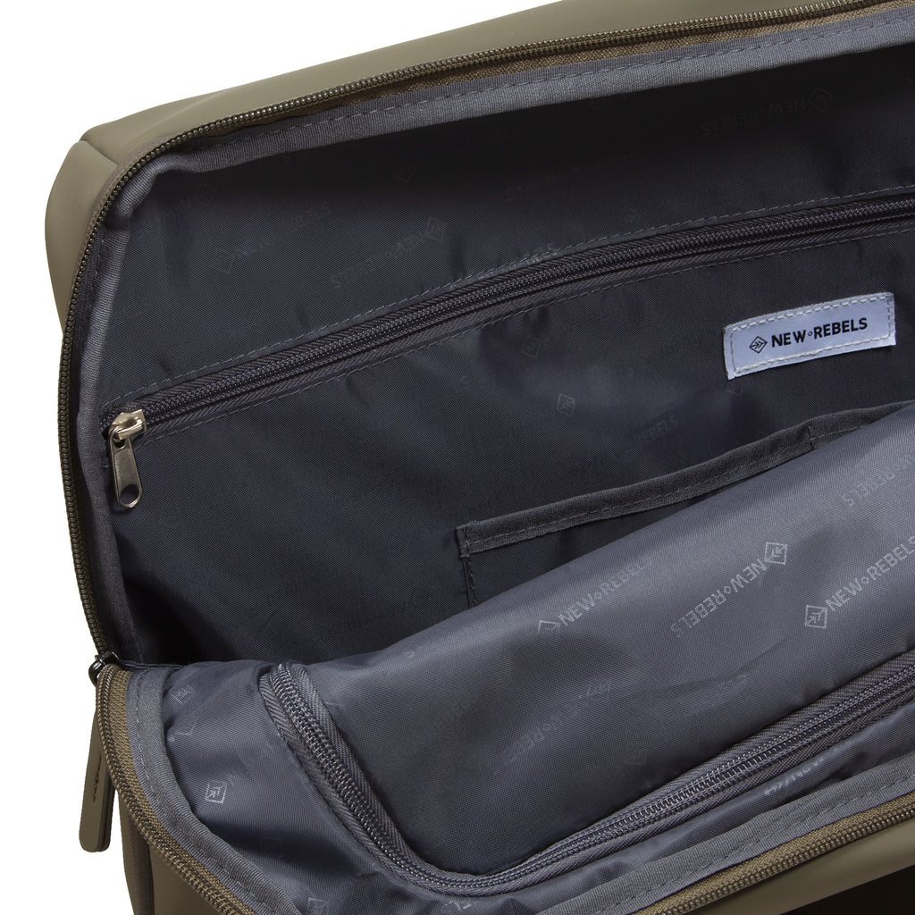Julan  Canton Shopper 40L Black Water-Repellent
