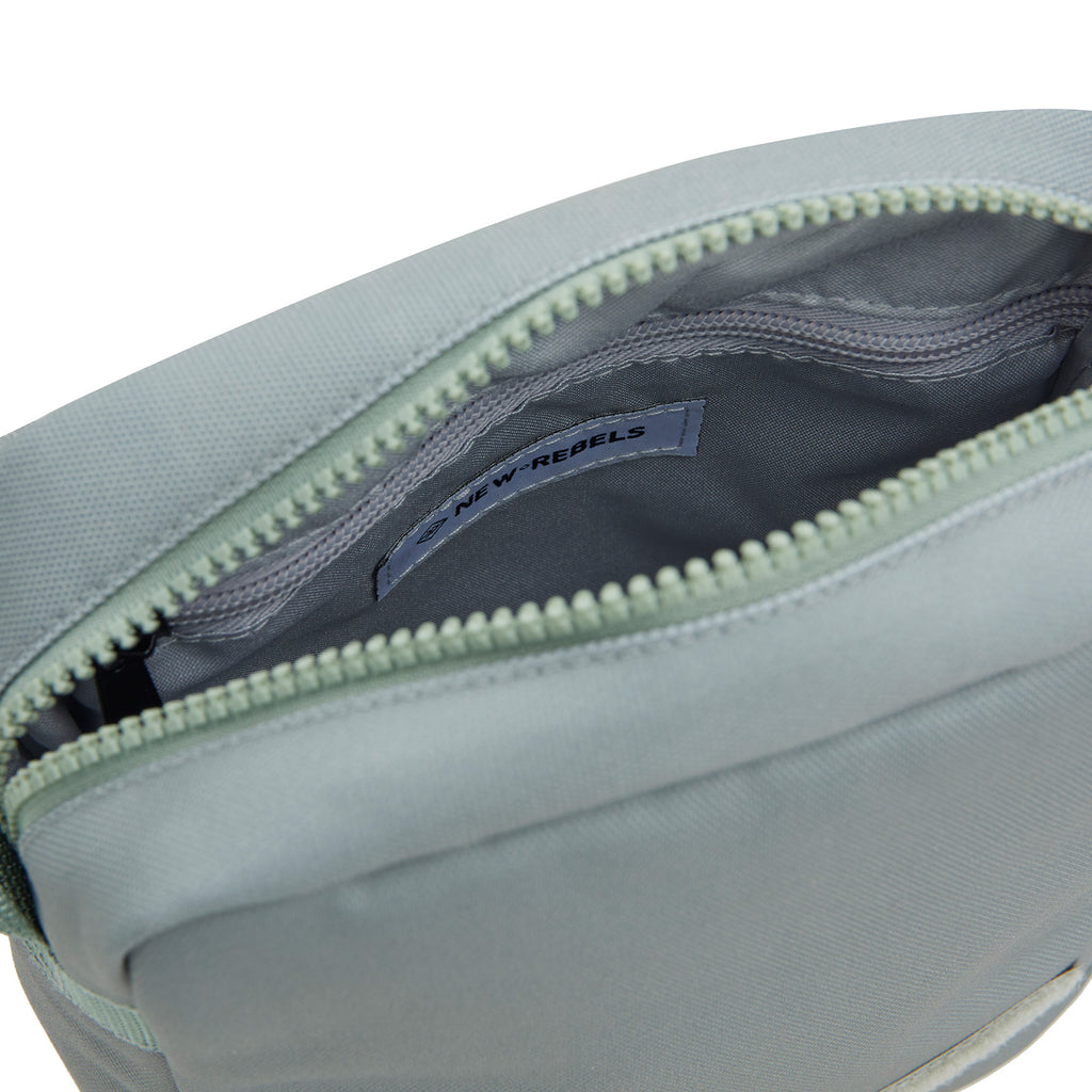 Valor Cincinnati Flapover Waterbestendige Schoudertas 2.9 L
