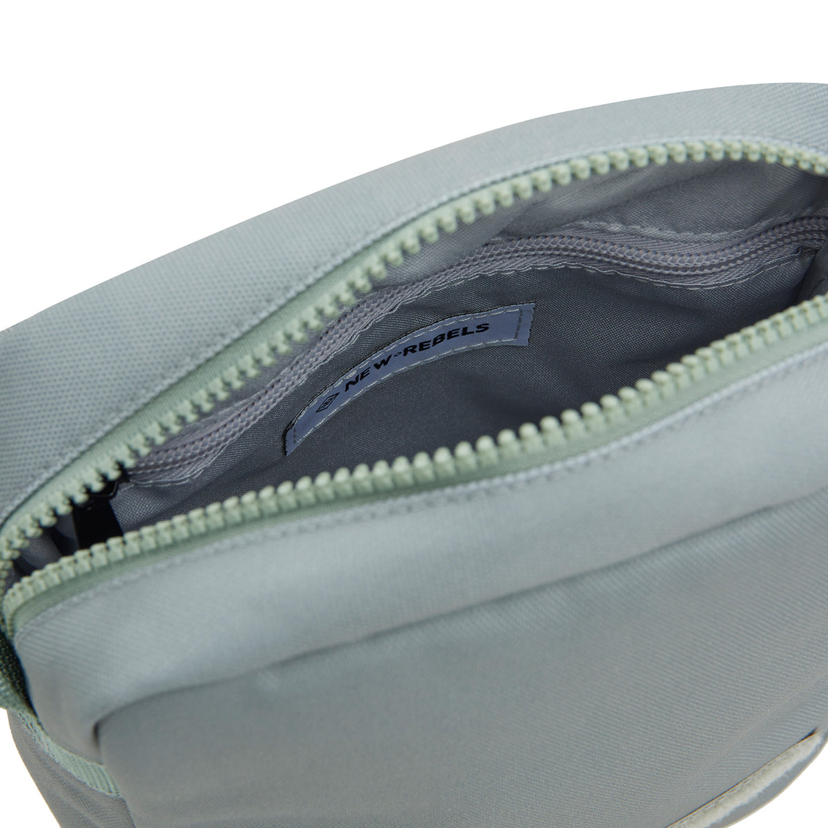 Valor Cincinnati Flapover Waterbestendige Schoudertas 2.9 L