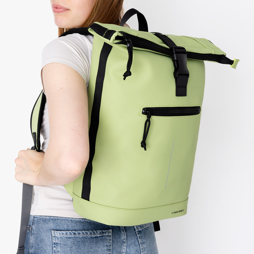 Mart - New York Rolltop Backpack 21L