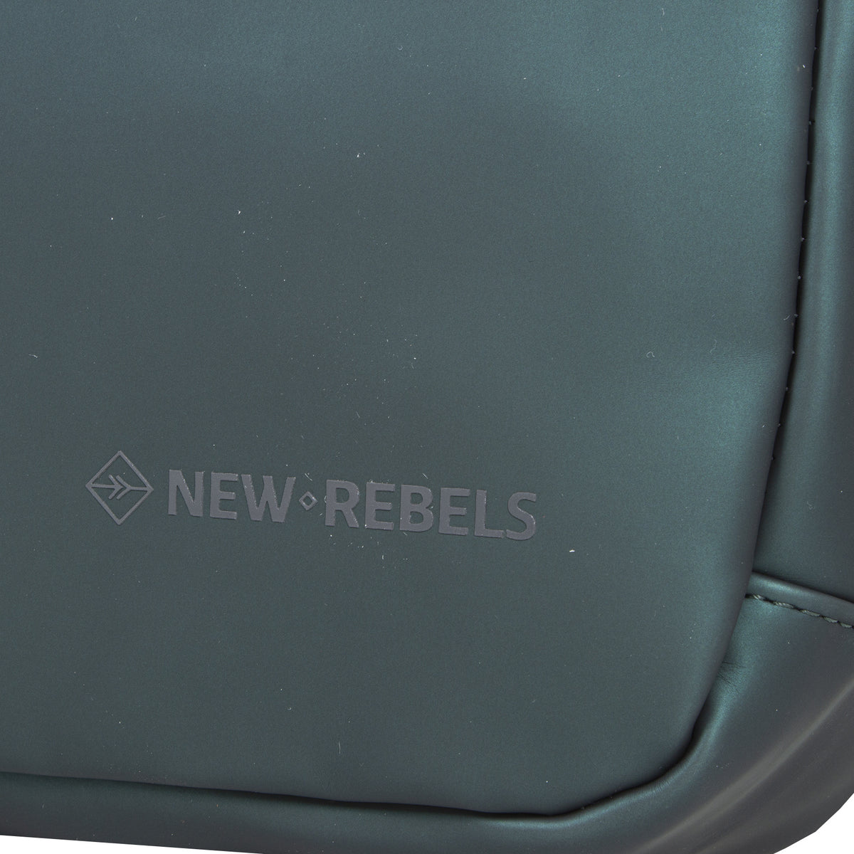 New Rebels ® Harper 3 - Rucksack - Laptoptasche- 12 Liter - Altrosa