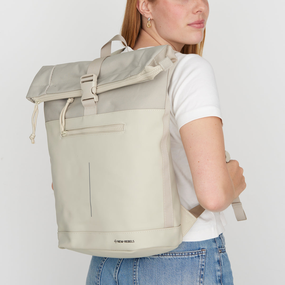 New Rebels Bruce New York 21L Rolltop Rugzak Waterafstotend Laptop 15.6"
