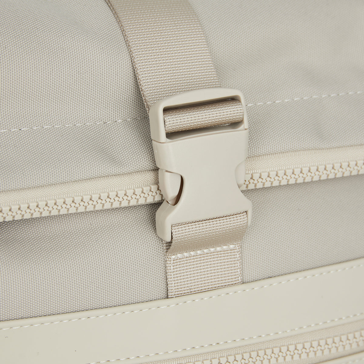 New Rebels Bruce New York 21L Rolltop Rugzak Waterafstotend Laptop 15.6"