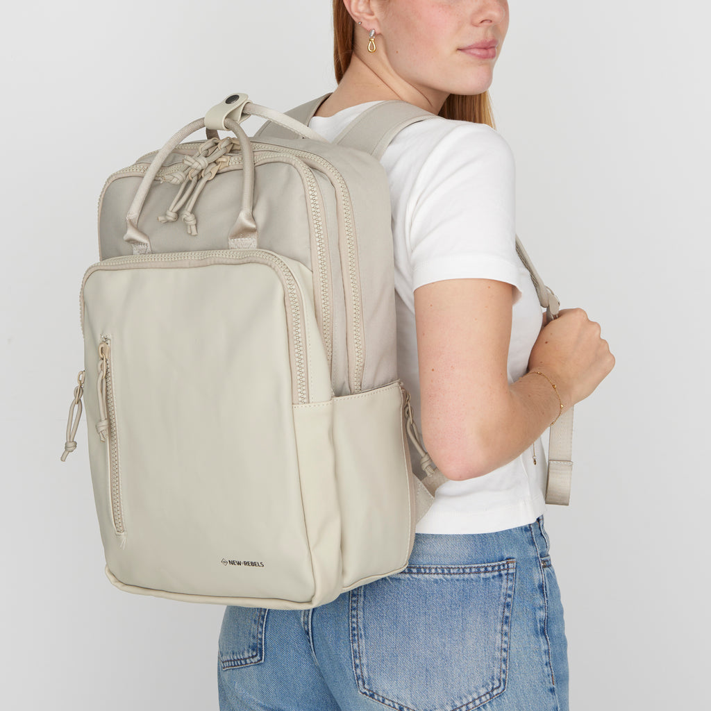 Bruce Milwaukee 19L Rugzak Waterafstotend Laptop 15"