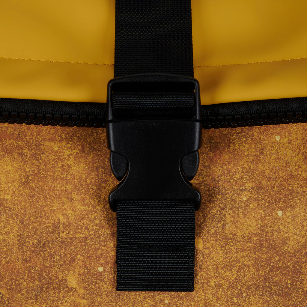 Mart Art - New York Rolltop Backpack 16L