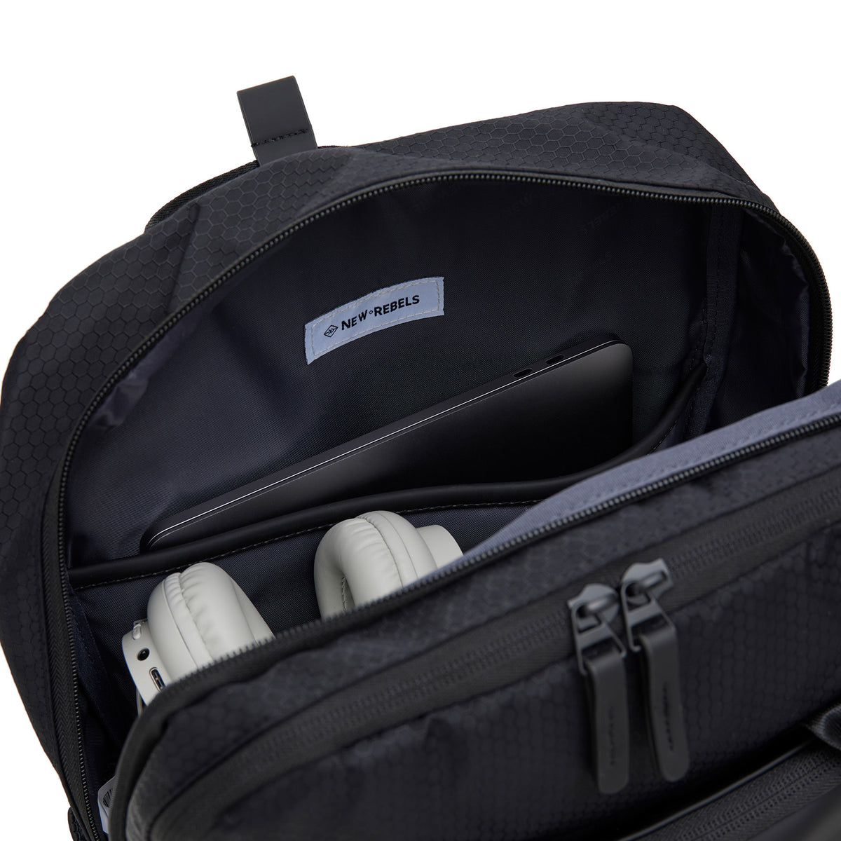 Milwaukee Trondheim Rugzak  Laptop Rugtas 15,6 inch  Schooltas & Werktas Waterafstotend  18L  Nylon/PU