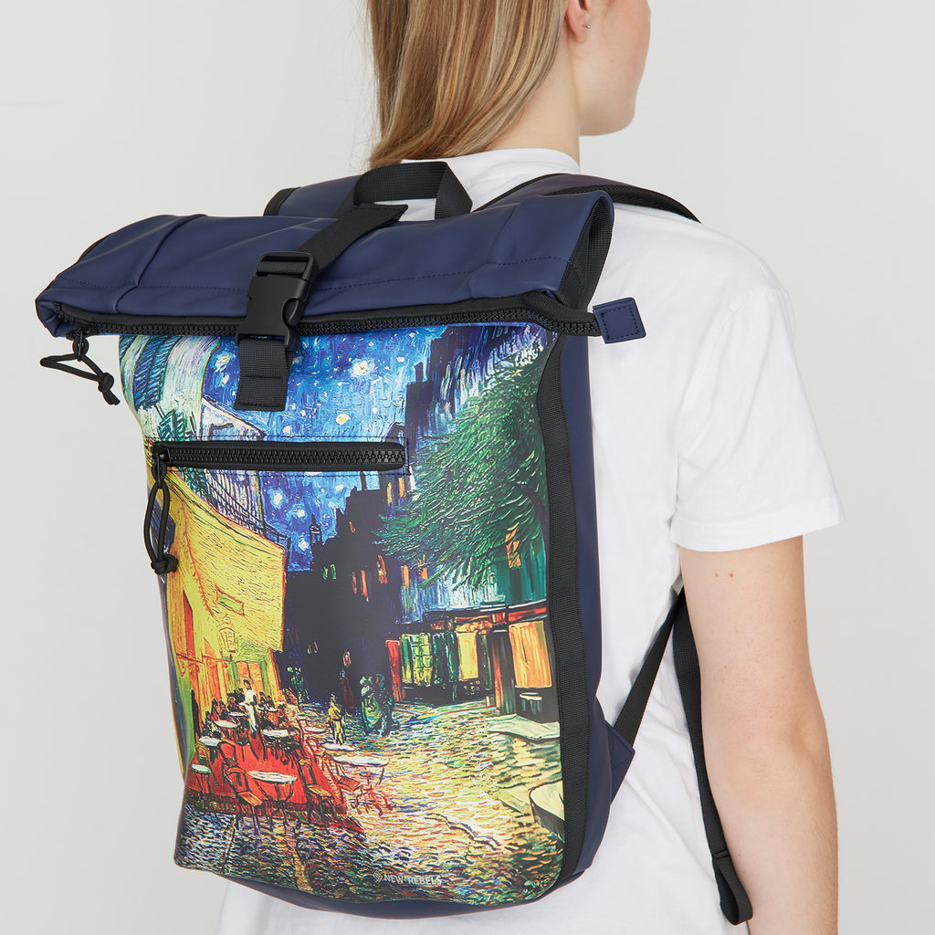 Mart Art - New York Cafe at Night Rolltop Rugzak 21L