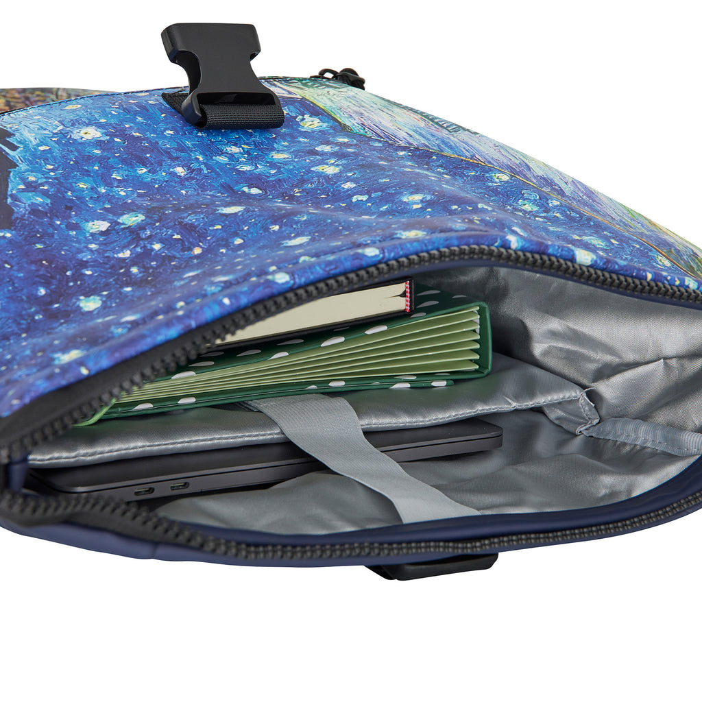 Mart Art - New York Cafe at Night Rolltop Rugzak 21L
