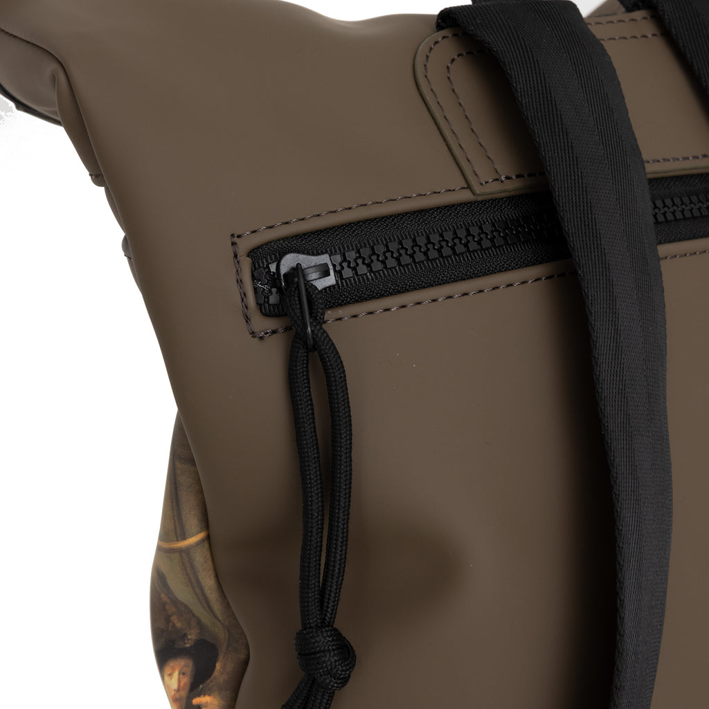 New Rebels Mart Arts Los Angeles Rolltop Rugzak 7L Dog Series