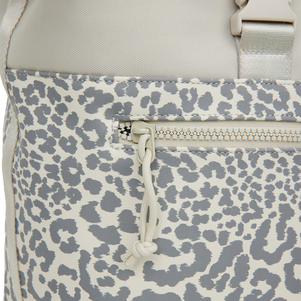 New Rebels Bruce New York 21L Rolltop Rugzak Waterafstotend Laptop 15.6"