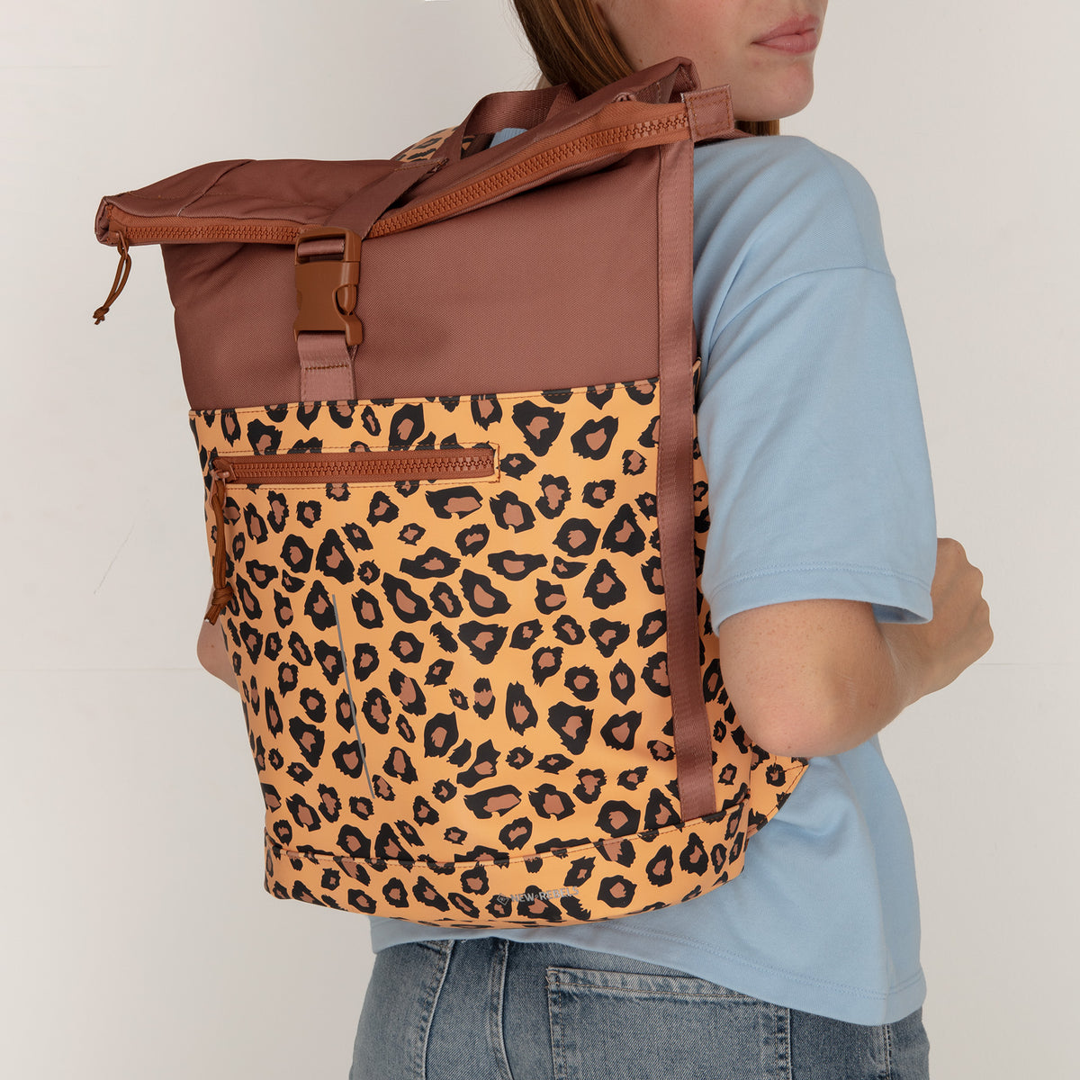 New Rebels Bruce New York 21L Rolltop-Rucksack wasserabweisend Laptop 15,6"