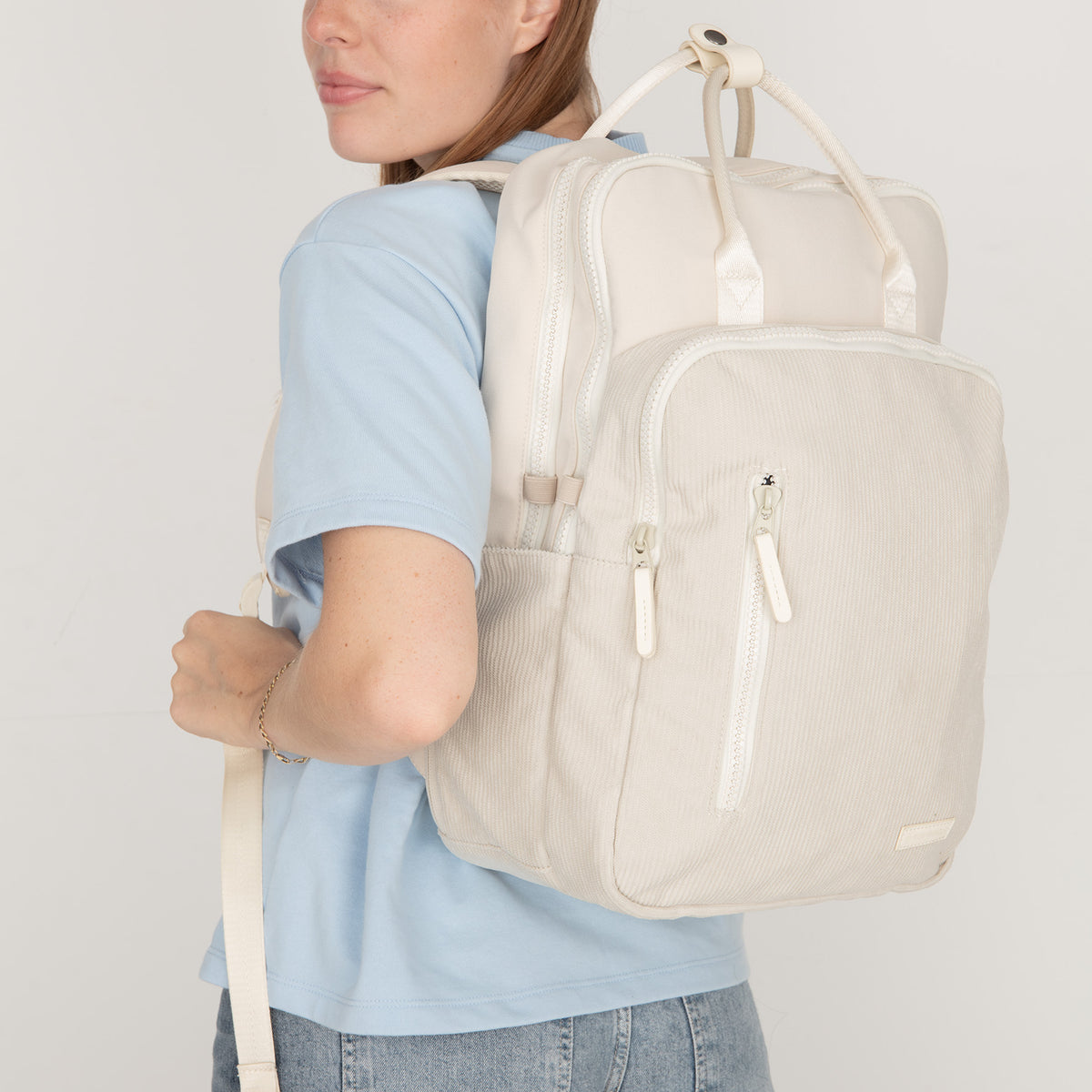 Ribbi Millwaukee Ribbi Ribstof 900D Polyester Rugzak 15.6 inch Laptop Rugtas Schooltas en Werktas 18L