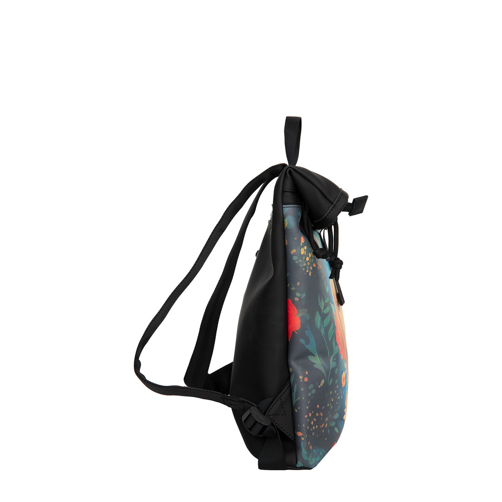 New Rebels Mart Arts Los Angeles Rolltop Rugzak 7L Dog Series