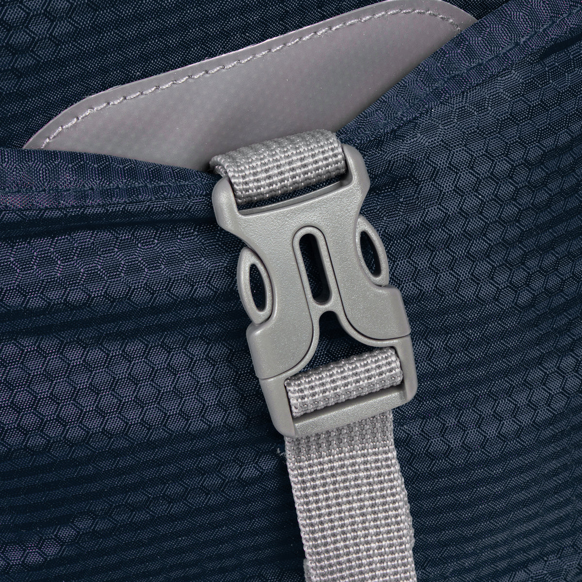 New Rebels ® Kinley - Rugtas - Schooltas - Vrijetijdstas - 48 Liter - Nylon
