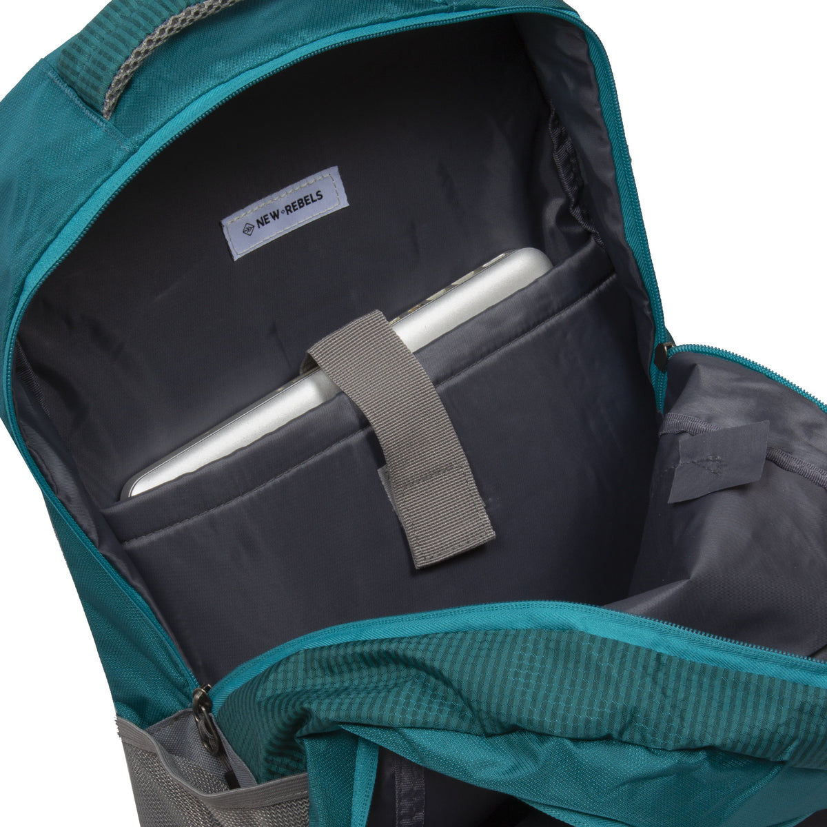 New Rebels ® Kinley - Rugtas - Schooltas - Vrijetijdstas - 48 Liter - Nylon